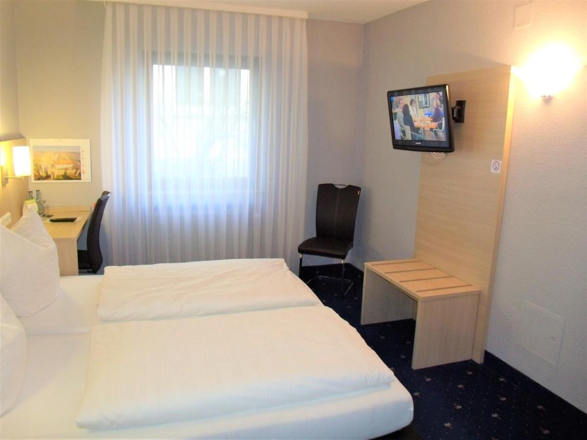 Hotel Brehm Würzburg Exteriör bild